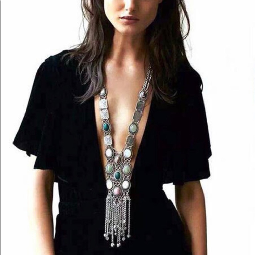💥NEW💥 Bohemian Inspired ethnic Stone Necklace